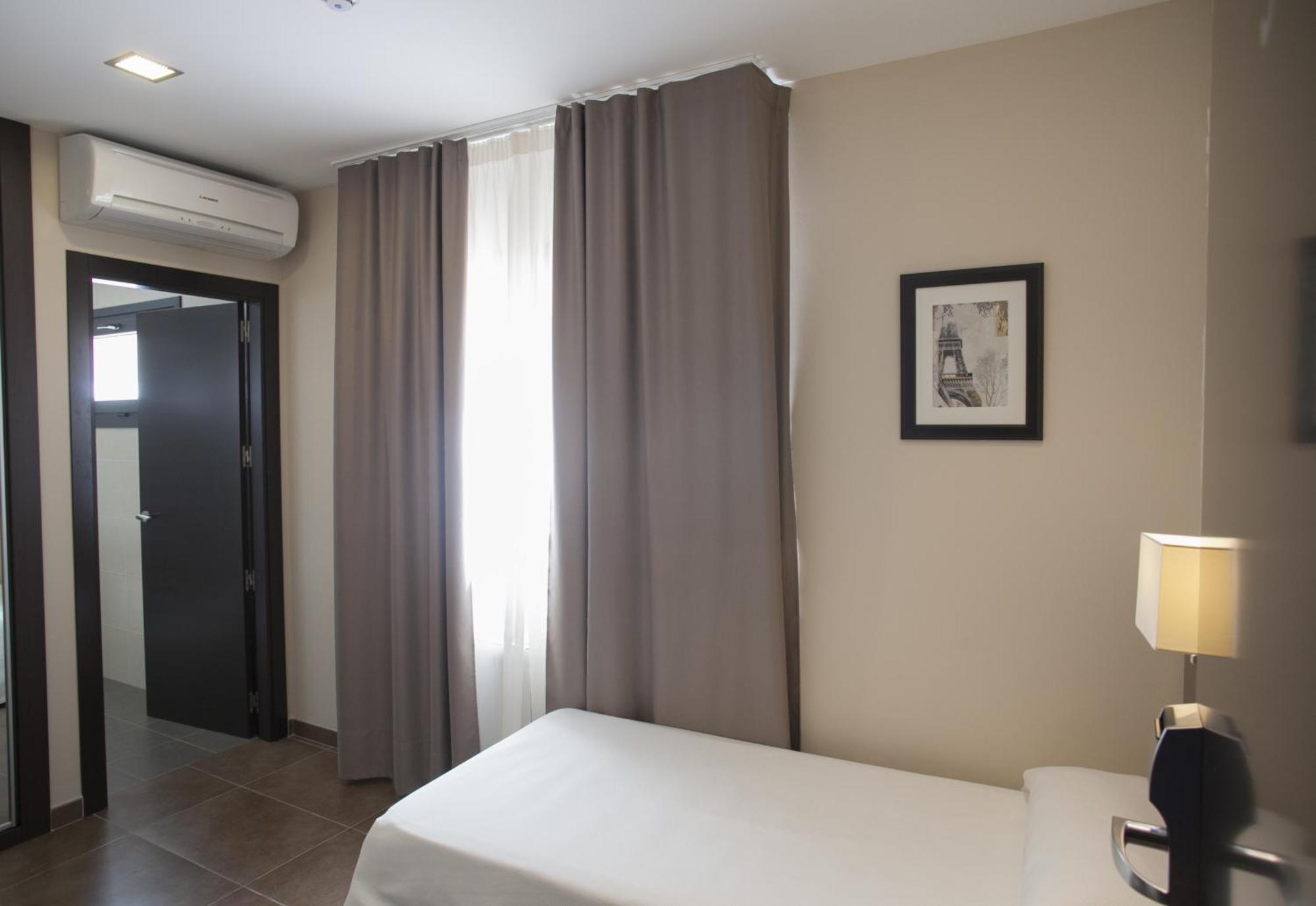 Hotel Restaurante El Corte Casabermeja Rum bild